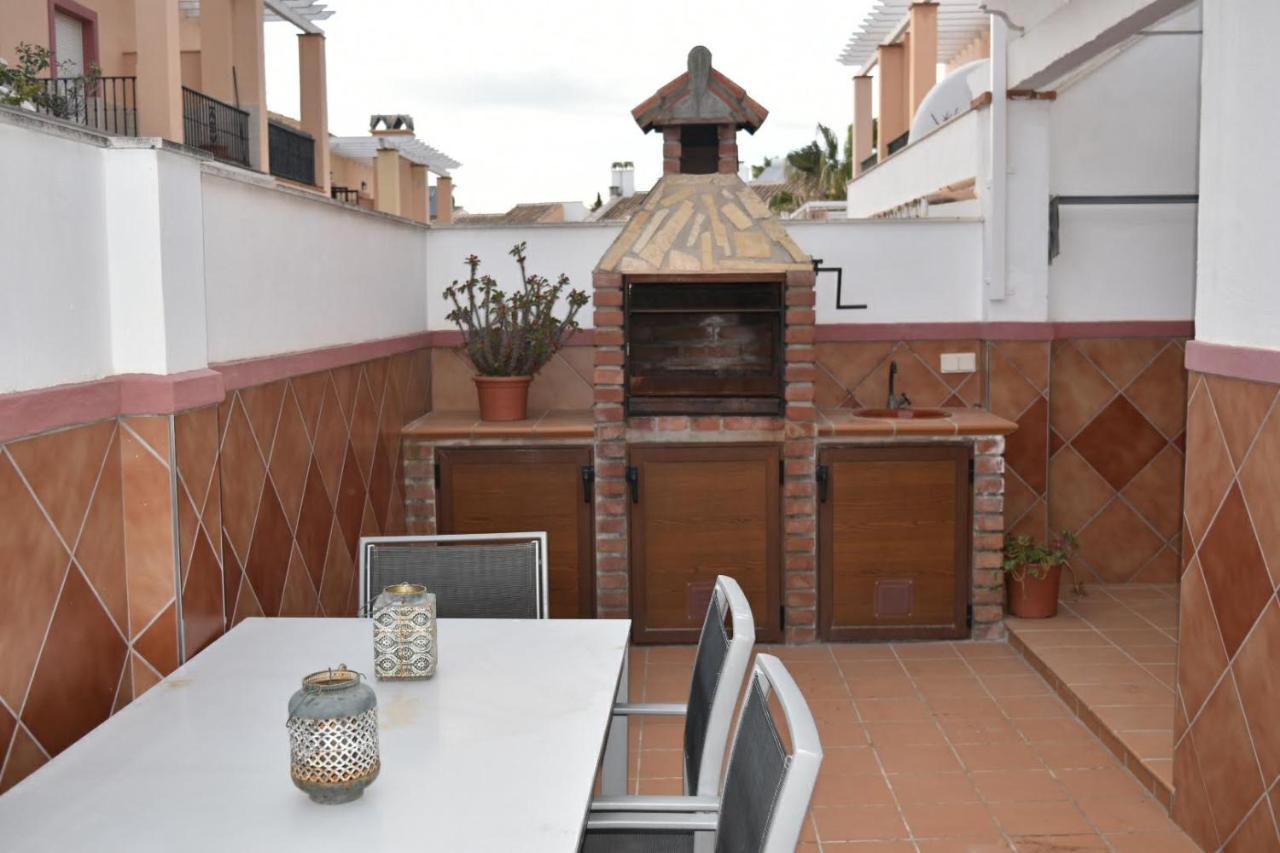 Apartamento Zona Playa De Burriana Con Terraza Nerja Eksteriør bilde